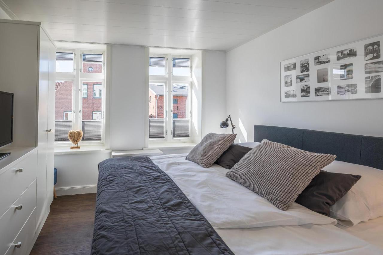 Apartmenthaus Theodor Storm Meeresstrand 후줌 외부 사진