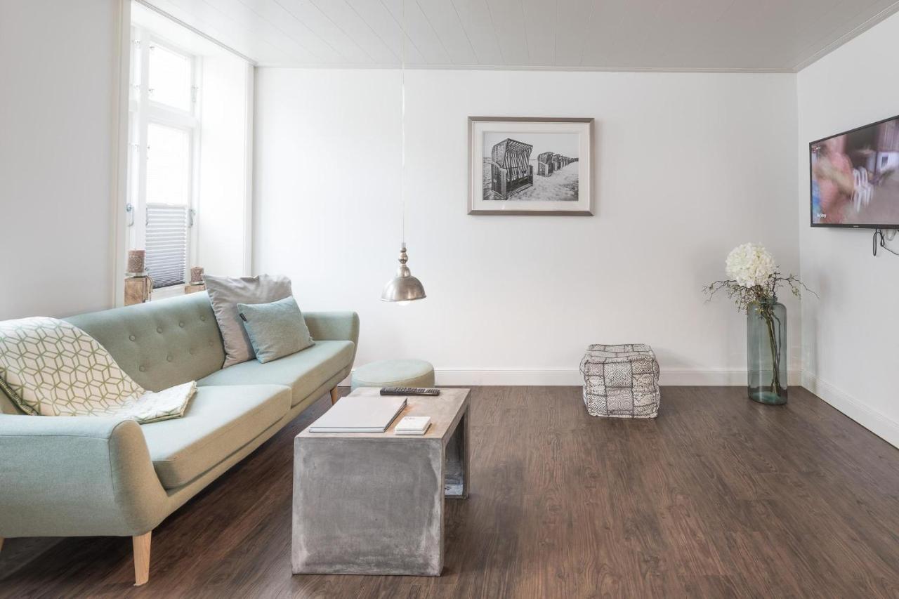 Apartmenthaus Theodor Storm Meeresstrand 후줌 외부 사진
